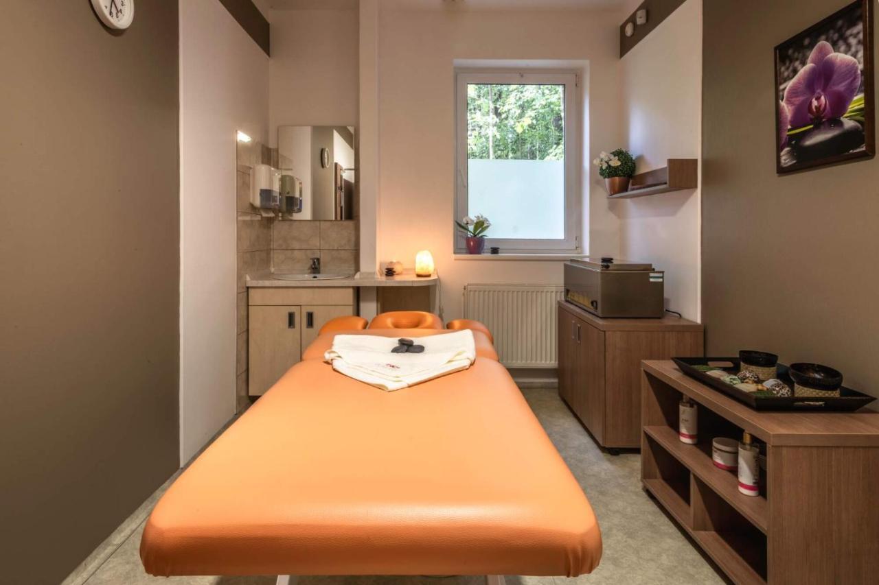 Angebot - Doppel-/Zweibettzimmer mit Wellness-Package