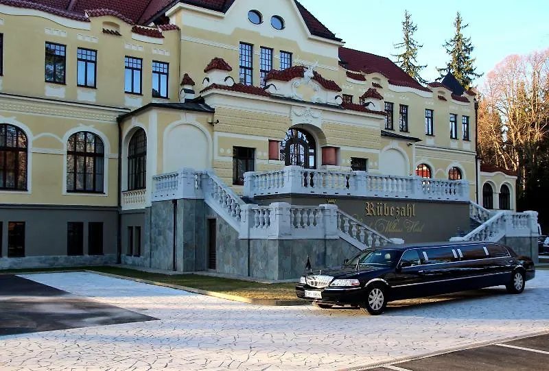 Ruebezahl Marienbad Luxury Castle Hotel Golf-1