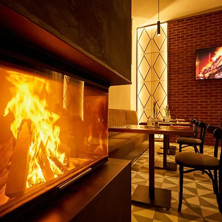 Wellness Hotel Queens-3